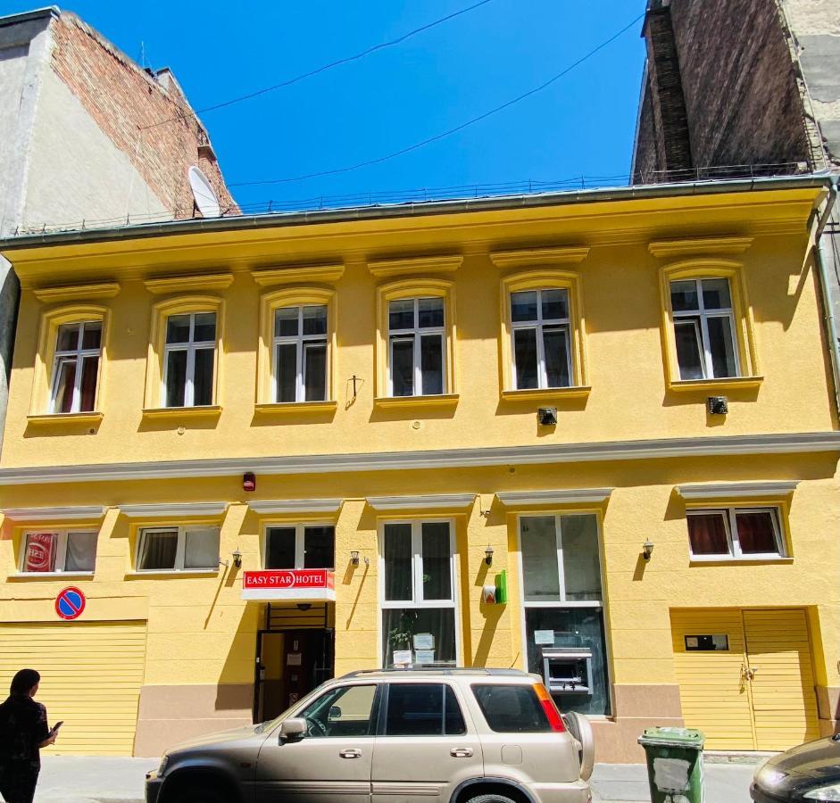 Easy Star Hotel Budapeste Exterior foto
